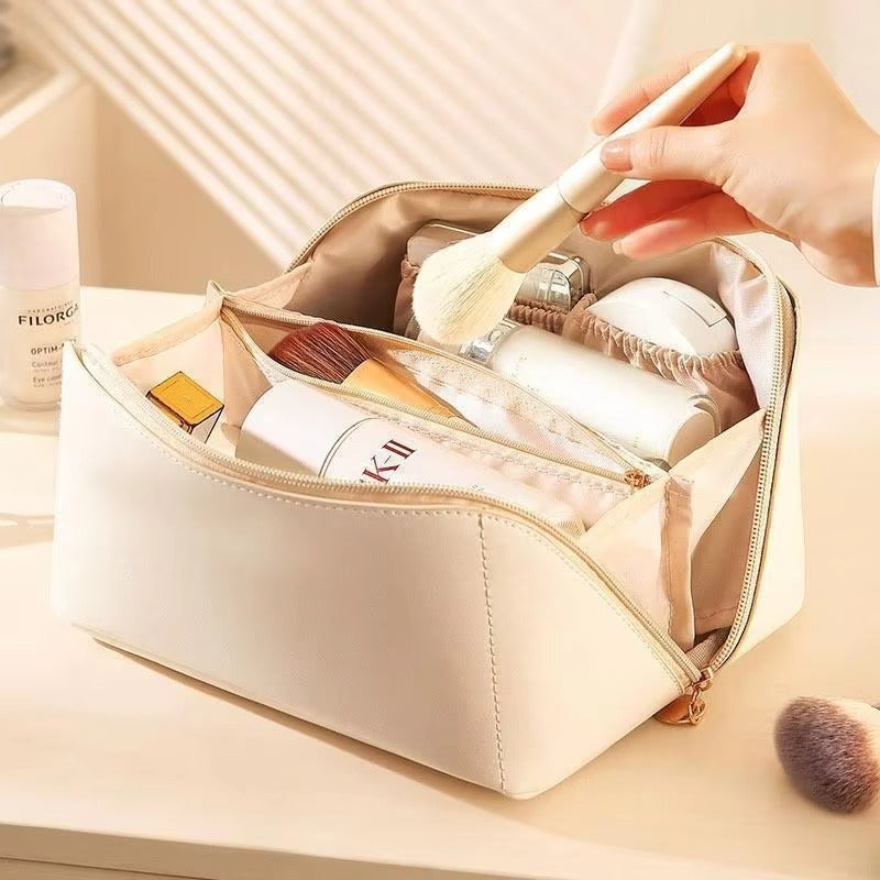 Portable Travel Large Capacity Women's Makeup Bag Multi-Functional Princess Cosmetic Brush Storage Bag Modern Minimalist Style